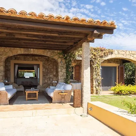 Welcomely - Acqua Marina Golfo Aranci